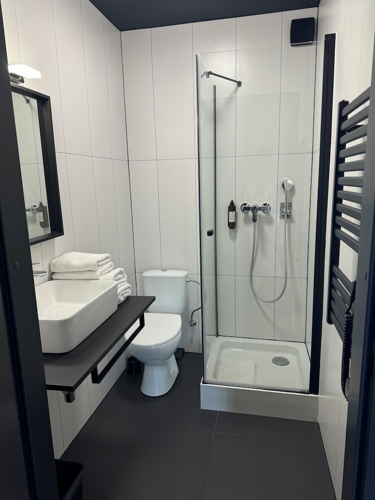 Double Room, Balcony - Photo 4