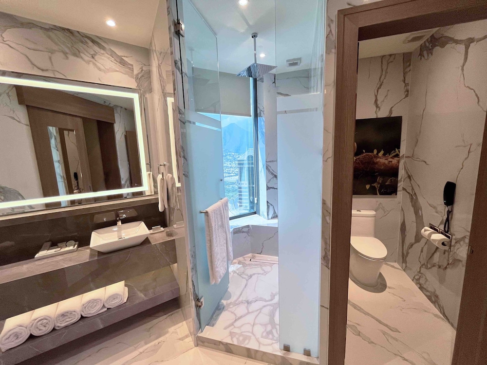 Master Suite Royal Luxury - Photo 4