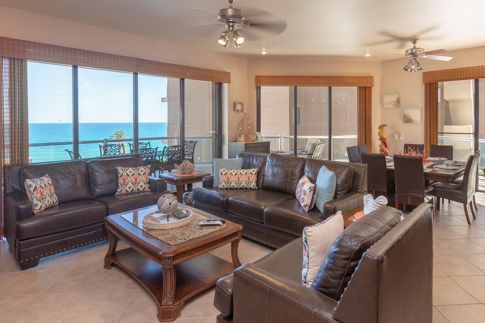 Room, 3 Bedrooms, Oceanfront photo 2