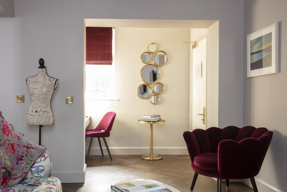 Suite (06 Townhouse)