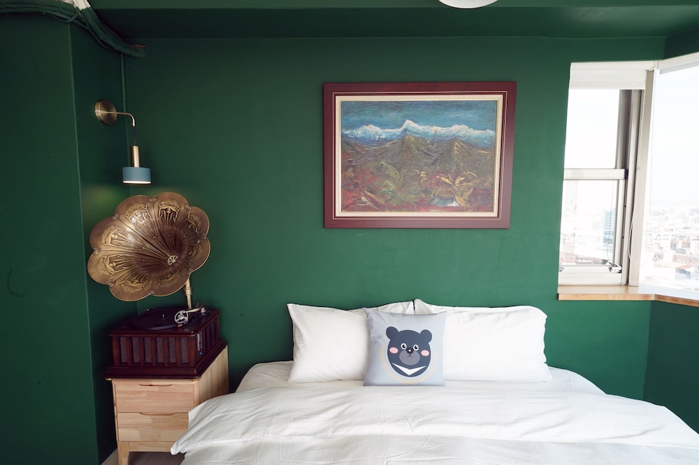 Panoramic Quadruple Room photo 3