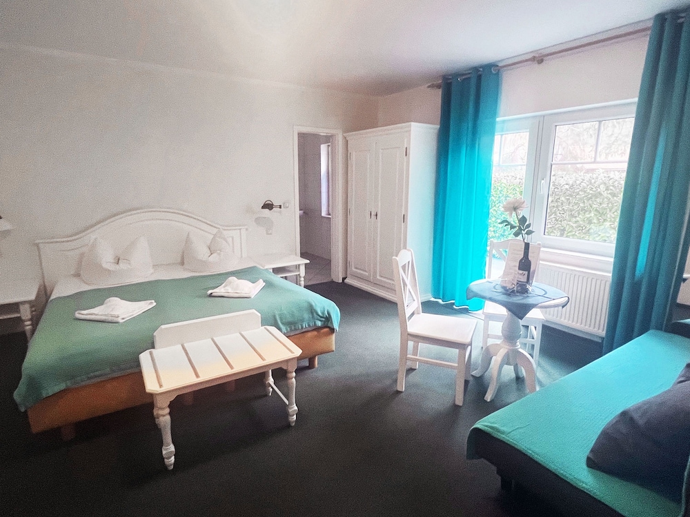 Grand Double Room, 1 Double Bed with Sofa bed, Patio photo 1