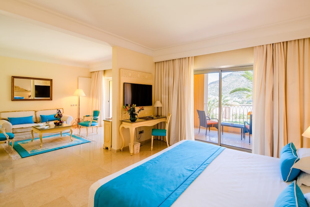 Senior Suite, 1 King Bed