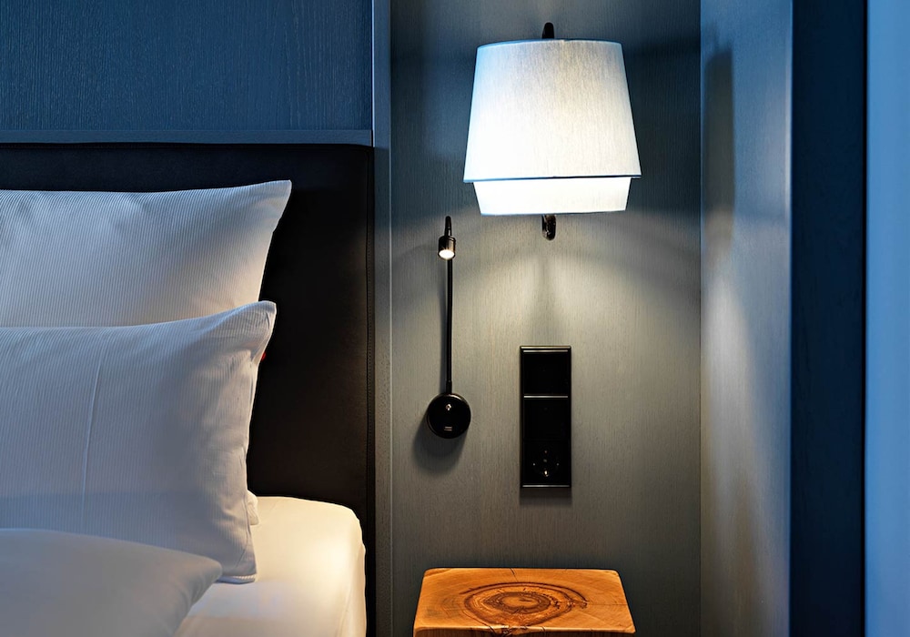 Standard Twin Room - Photo 3