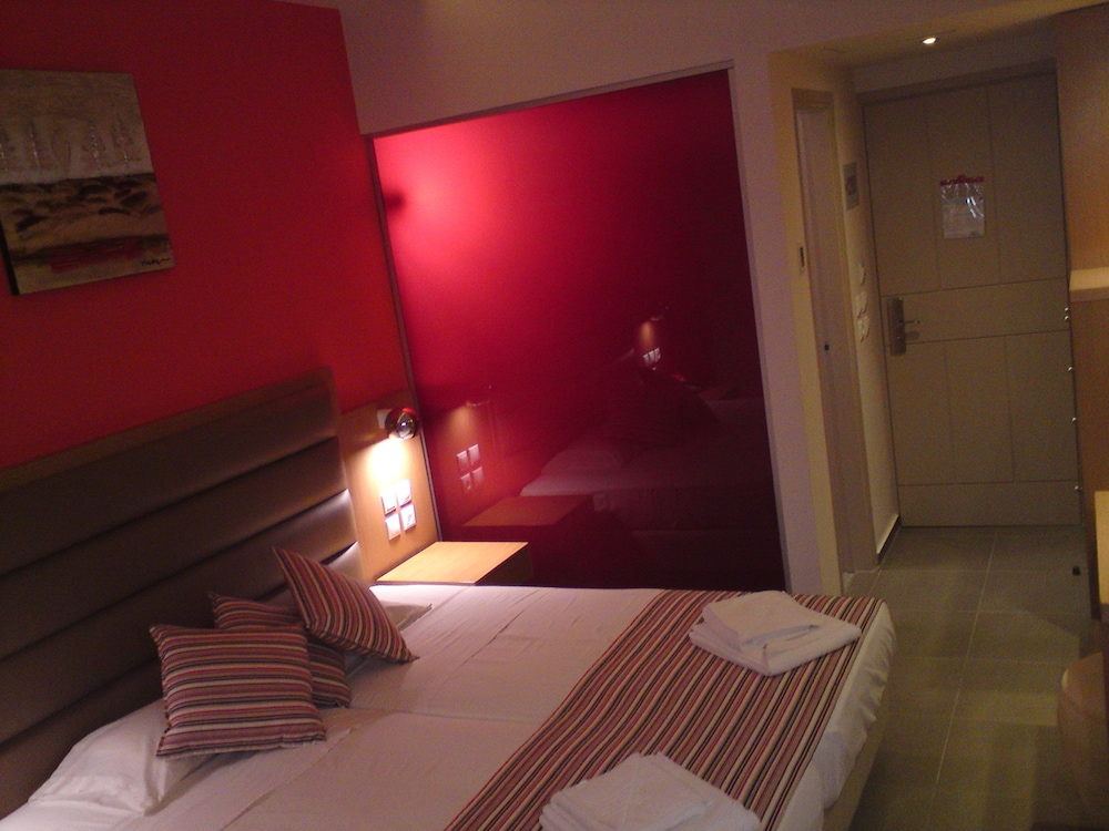 Standard Room photo 3