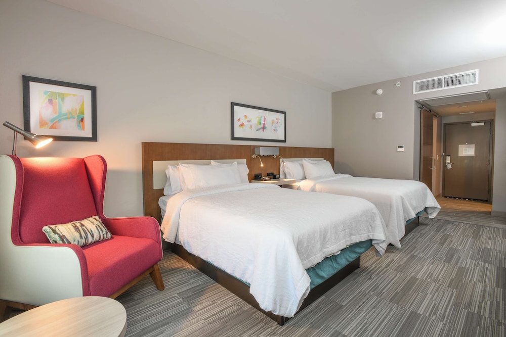 Room, 2 Queen Beds, Accessible (3x3 Shower) photo 1