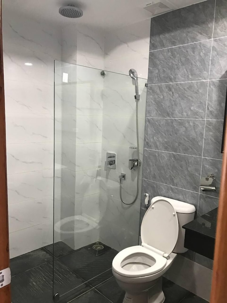 Deluxe Twin Room - Photo 8
