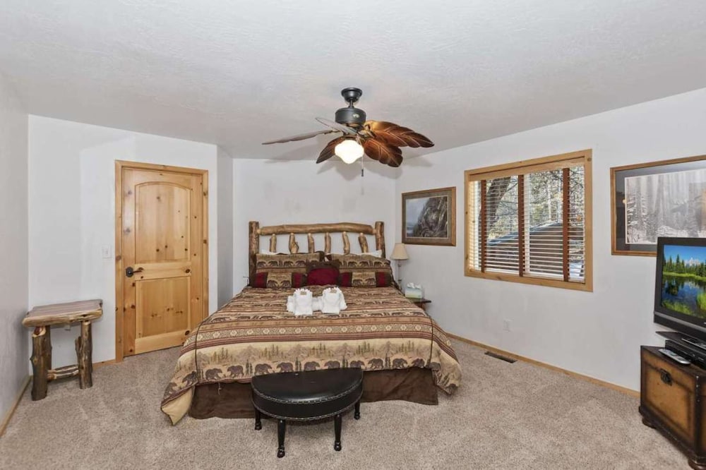 House (Multiple Bedrooms)