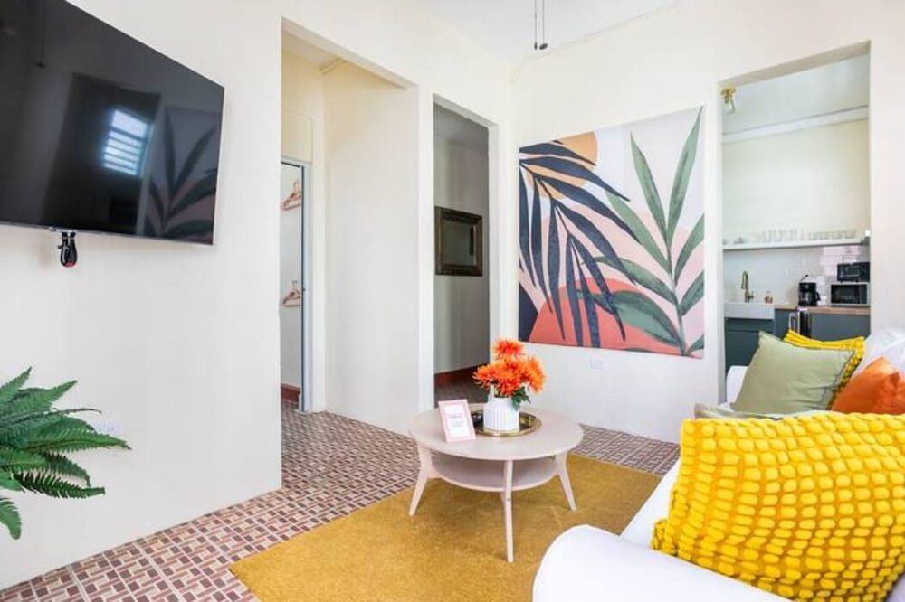 Standard Apartment, Kitchen