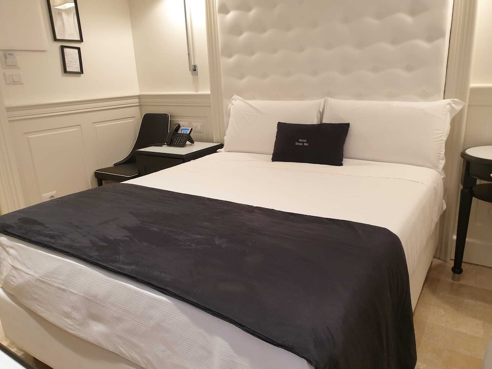 Economy Room photo 3
