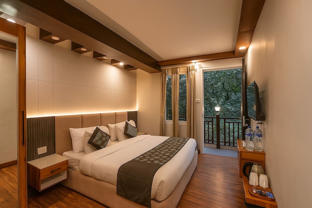 Lake Facing Room