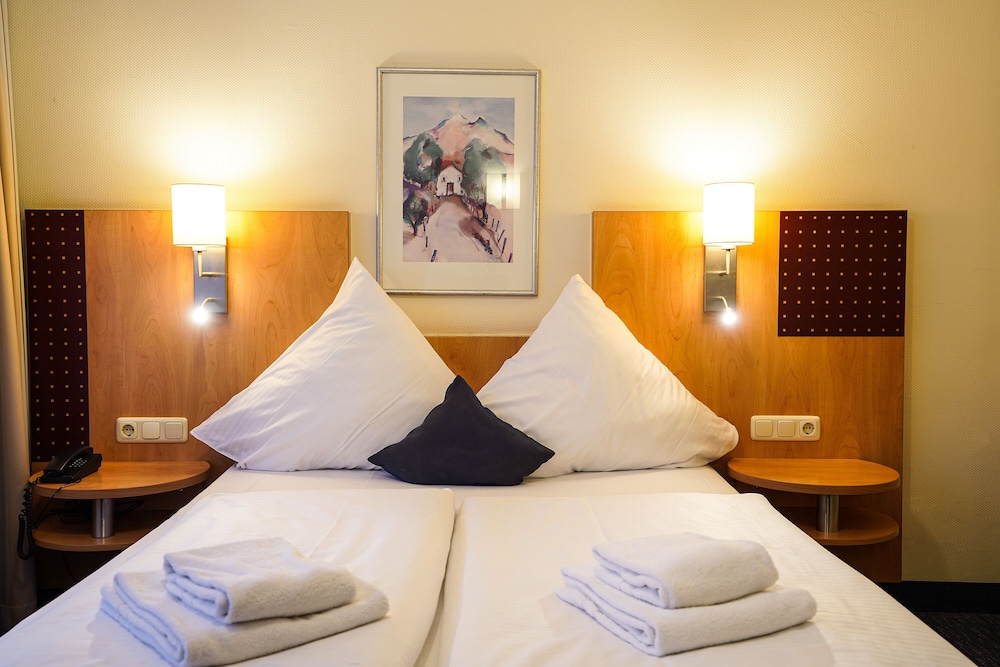Standard Double Room - Photo 6