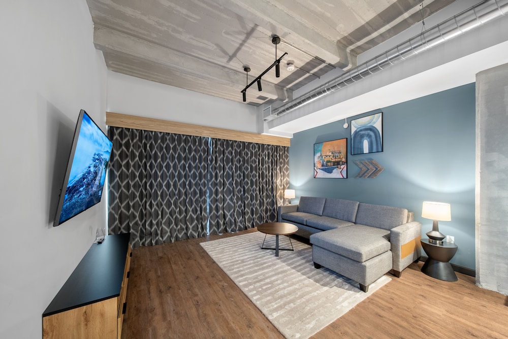 Deluxe Double Room, 2 Bedrooms photo 3