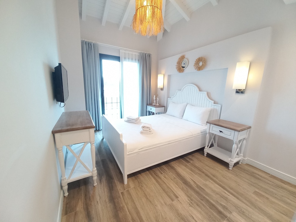 Deluxe Double Room - Photo 5