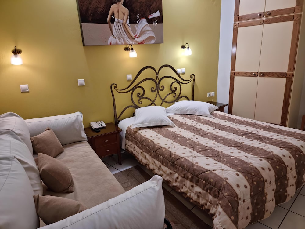 Triple Room - Photo 7