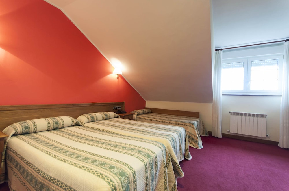 Standard Triple Room photo 2