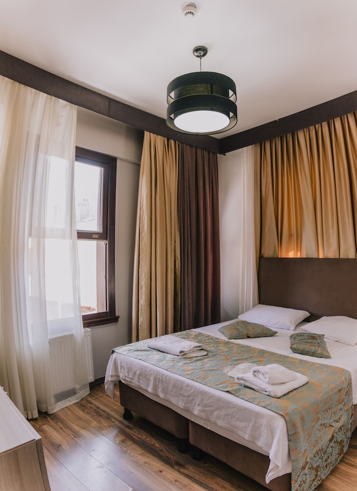 Standard Room photo 3