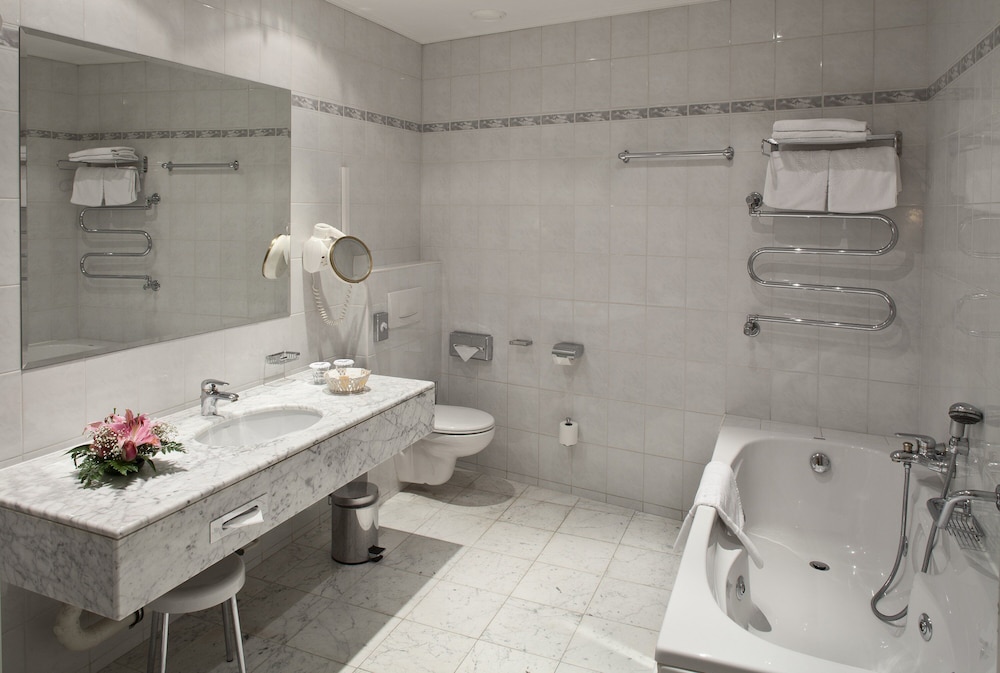 Standard Double Room - Photo 4