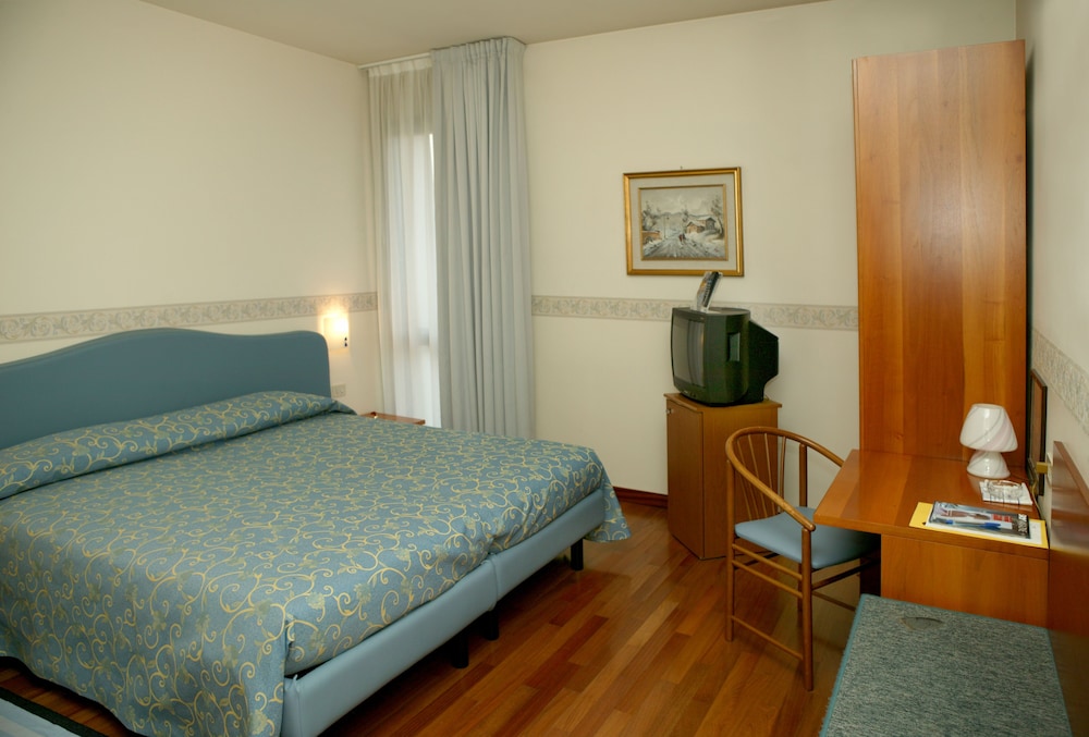 Basic Double Room - Photo 1