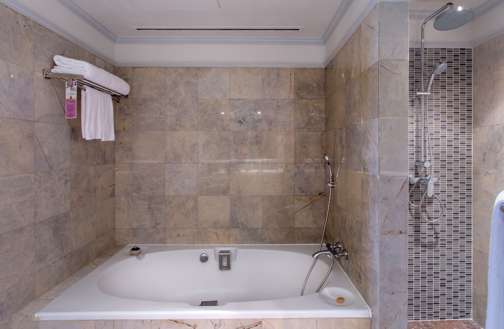 Family Suite (Triple) photo 3