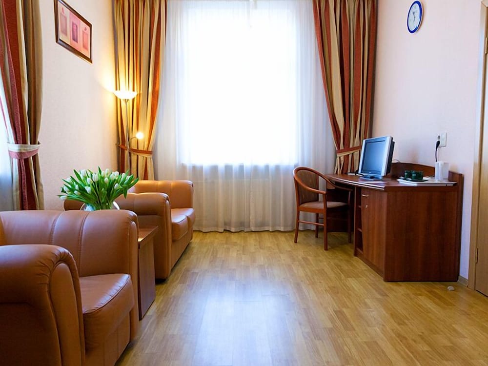 Business Room, 1 Bedroom photo 3