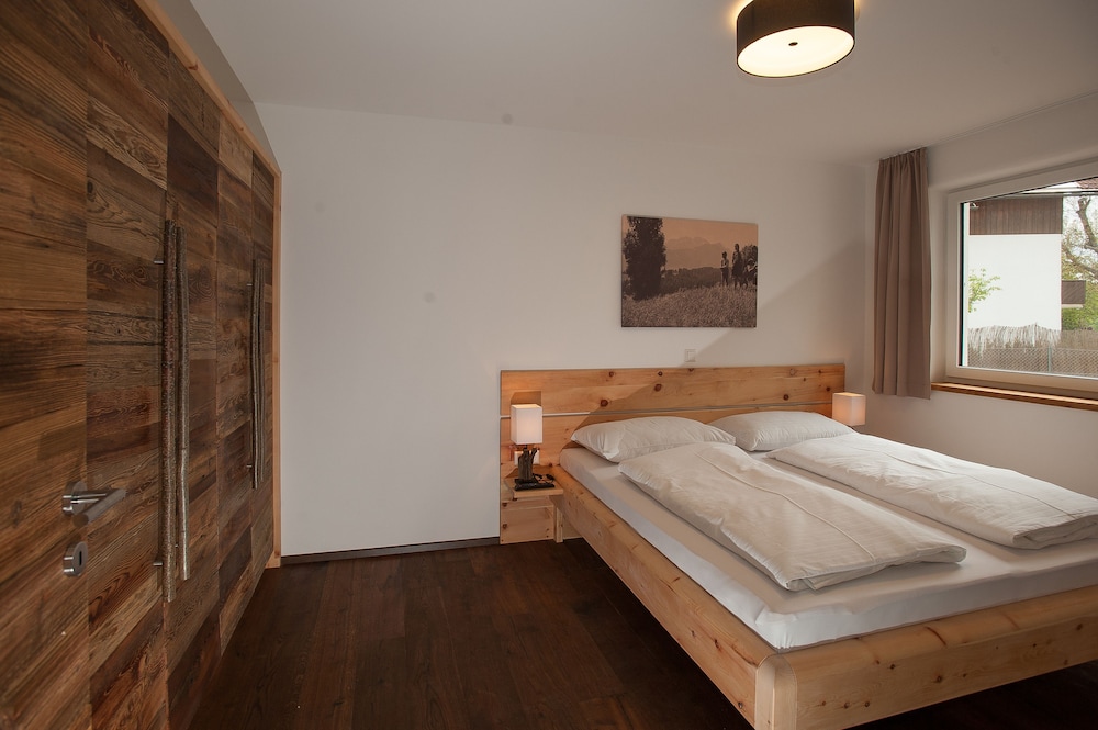 Senior Apartment, 2 Bedrooms, Kitchen (Lodge) photo 1