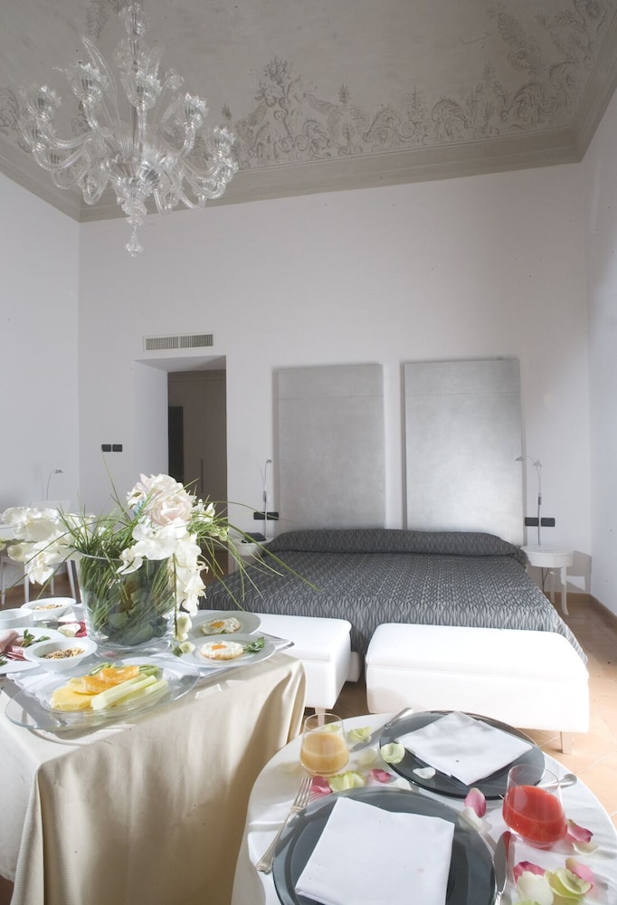 Superior Double or Twin Room, 1 Double or 2 Twin Beds photo 1