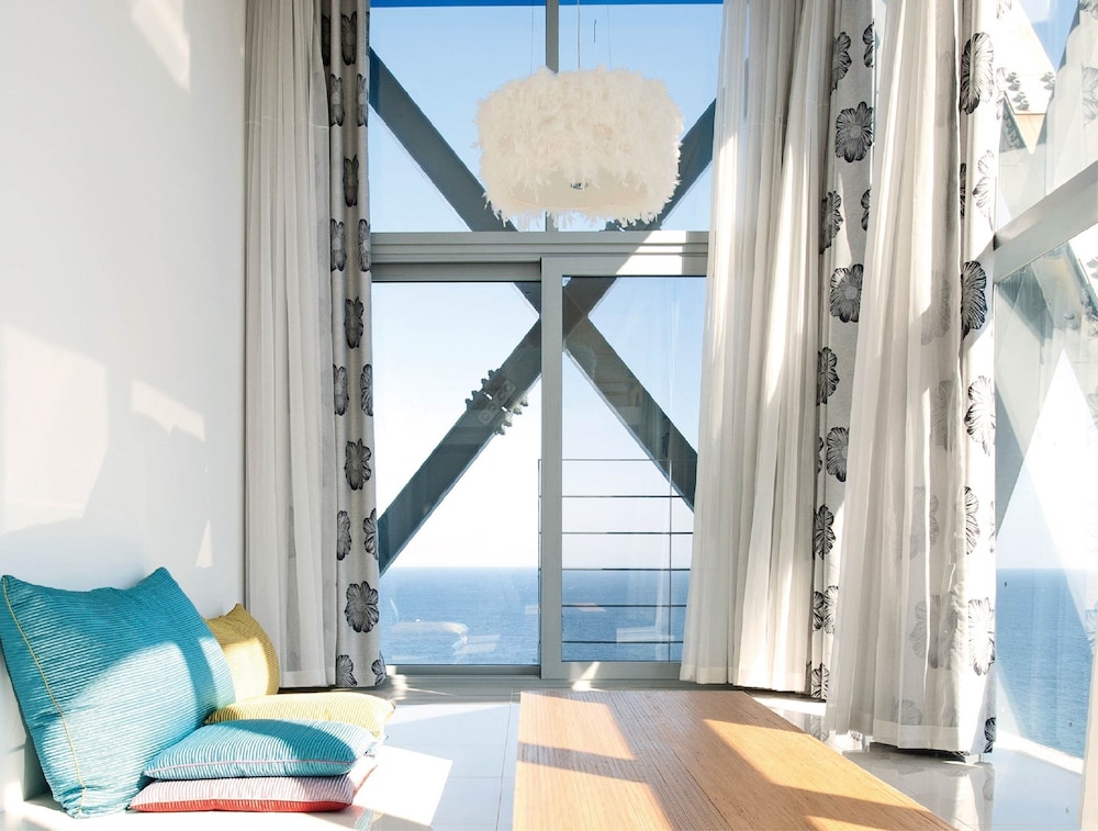Grand Room photo 1