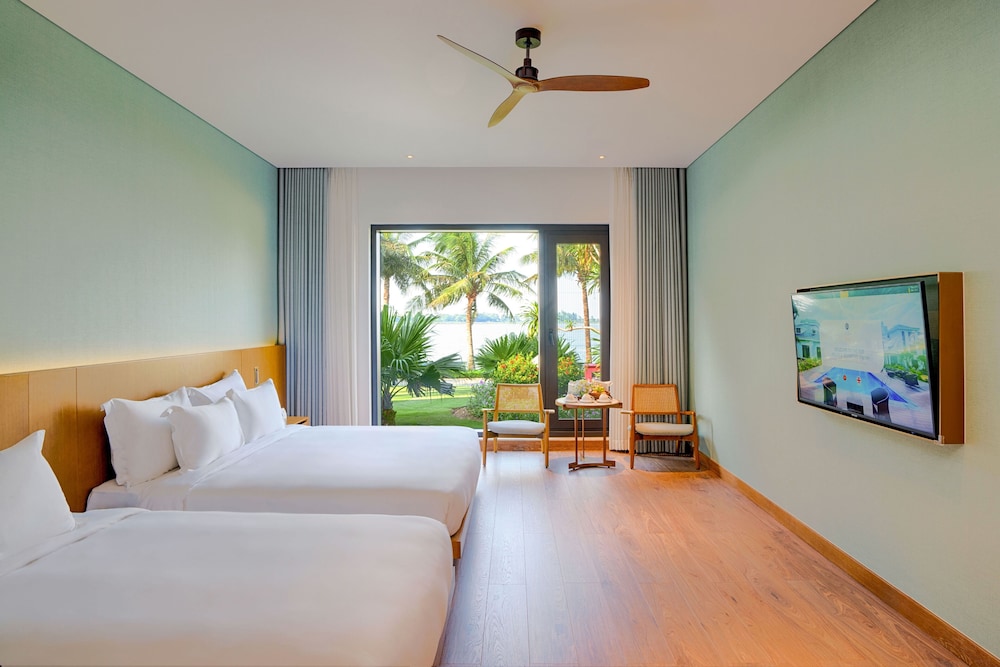 Triple Room, Lake View - Photo 4