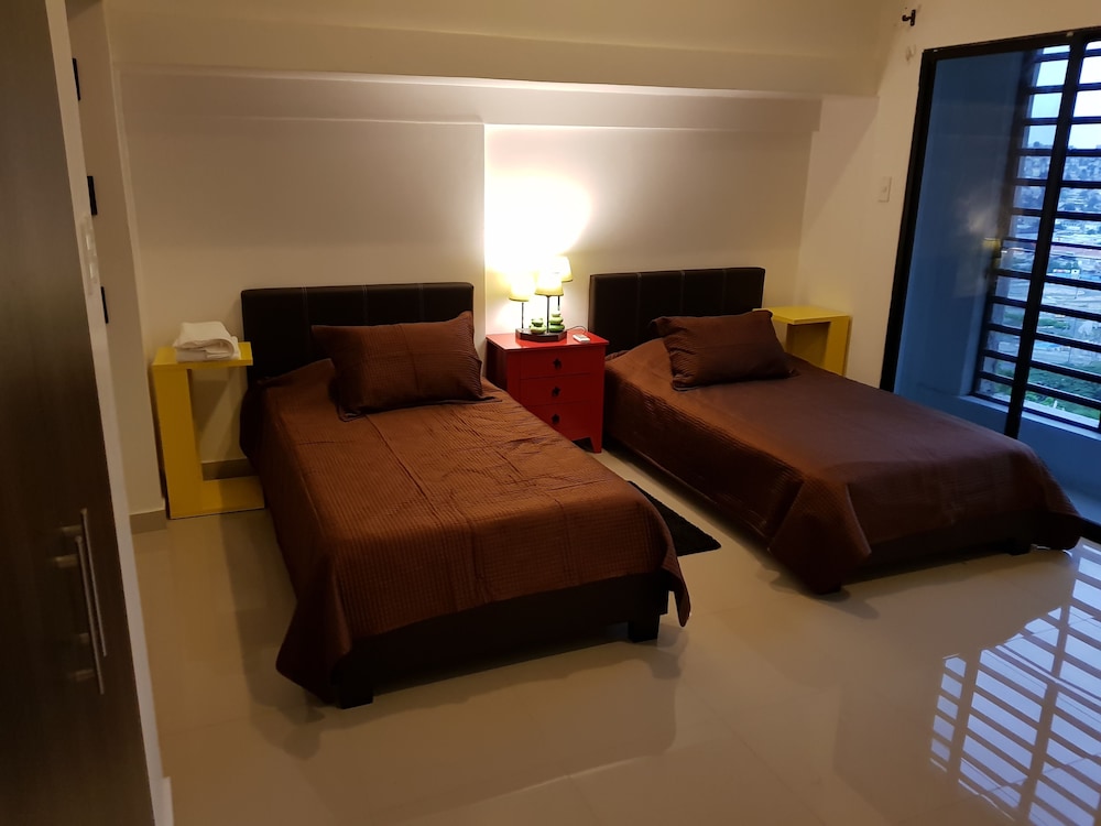 Basic Triple Room photo 3