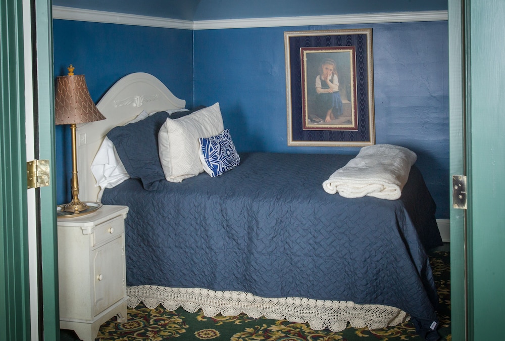 Grand Suite, 3 Bedrooms, City View photo 3