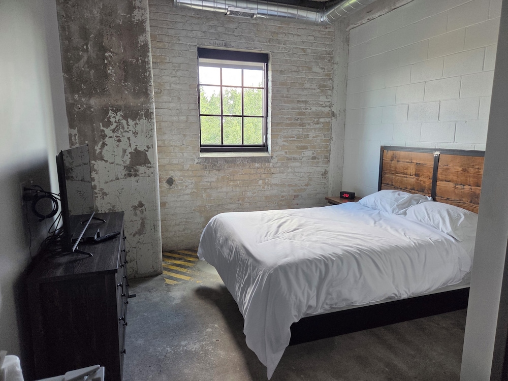 Classic Single Room