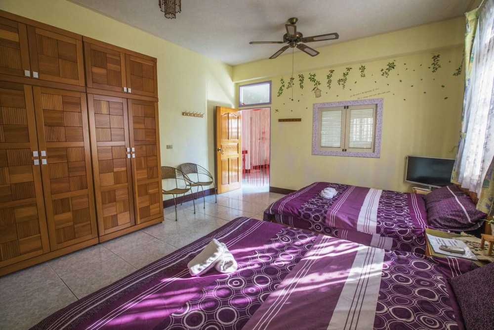 Family Quadruple Room, 2 Double Beds photo 1