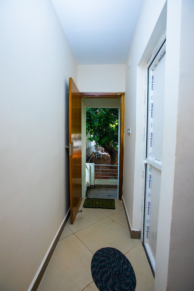 Luxury Cottage, Garden View photo 3