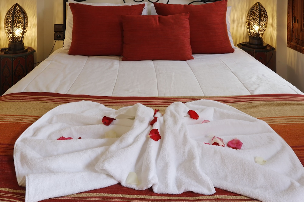 Standard Double Room (Yasmina)