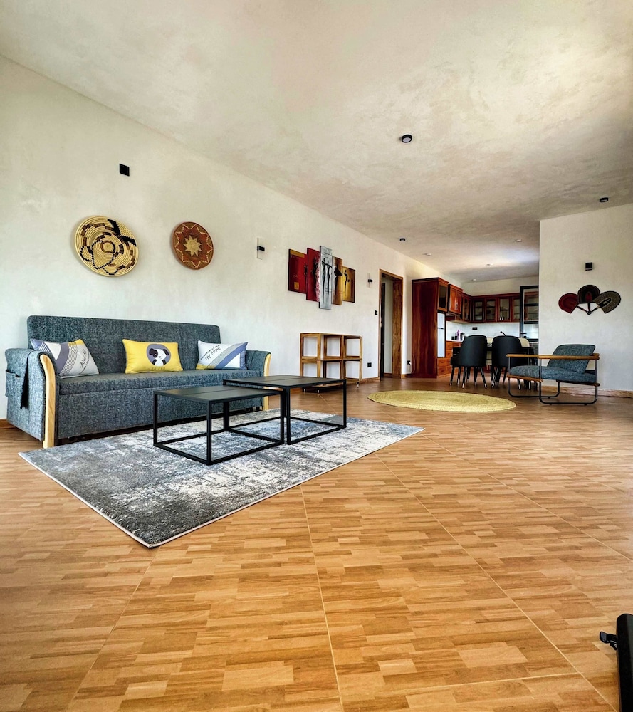 Family Apartment, Balcony, Mountain View