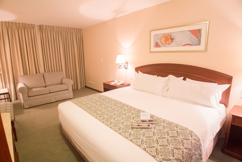 Executive Suite, 1 King Bed photo 1