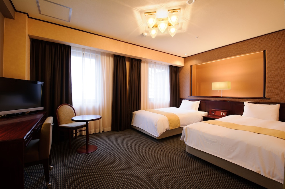 Junior Suite, 2 Bedrooms, Smoking photo 1