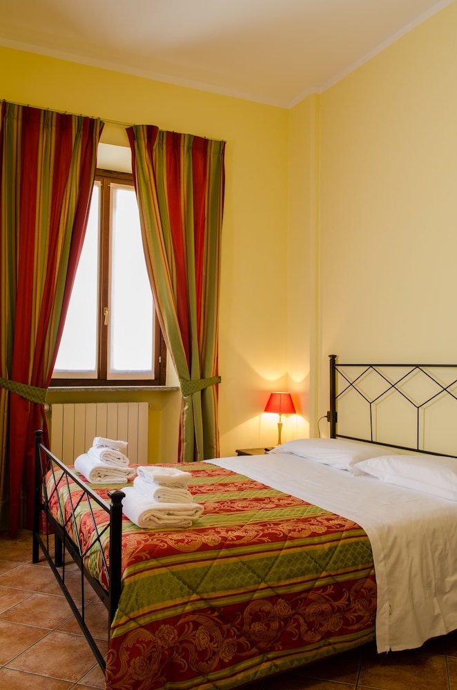 Classic Double or Twin Room photo 1