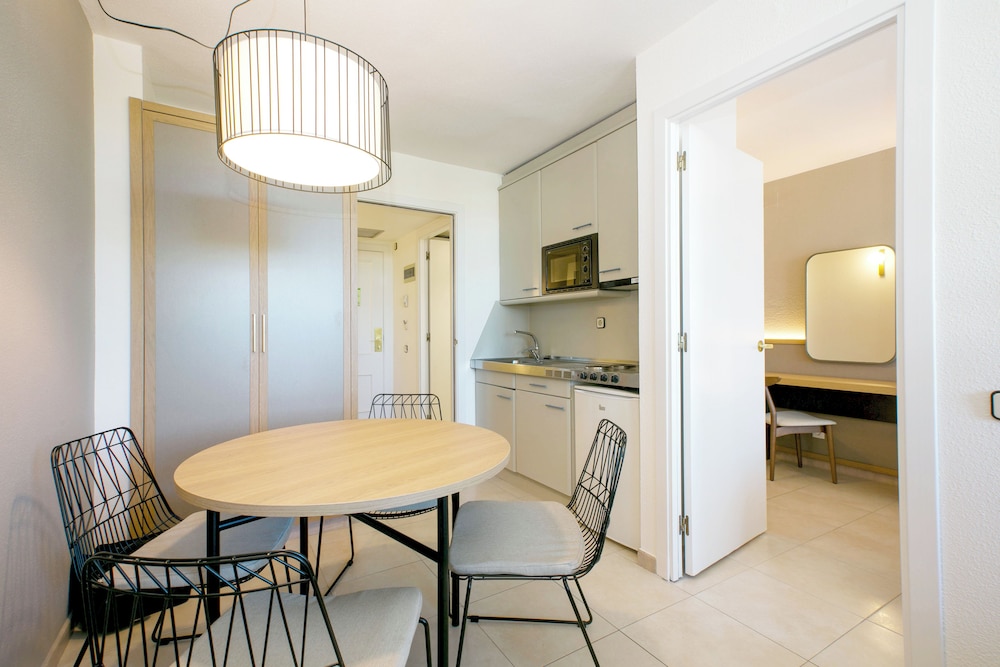 Apartment (2 adults + 1 child) - Photo 4