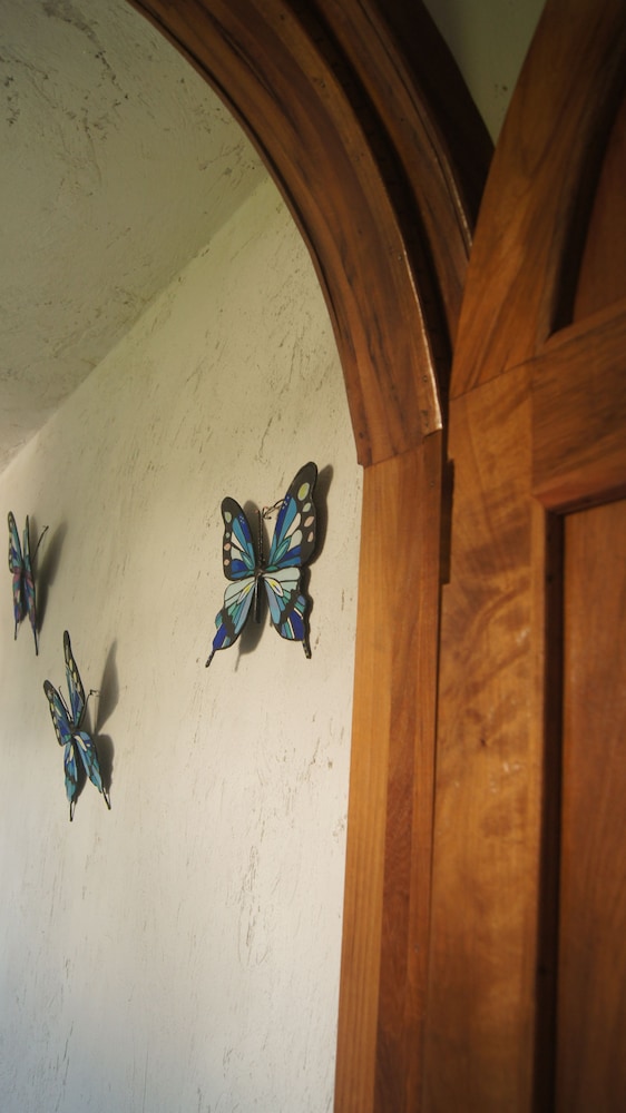 Queen Room With Balcony photo 3