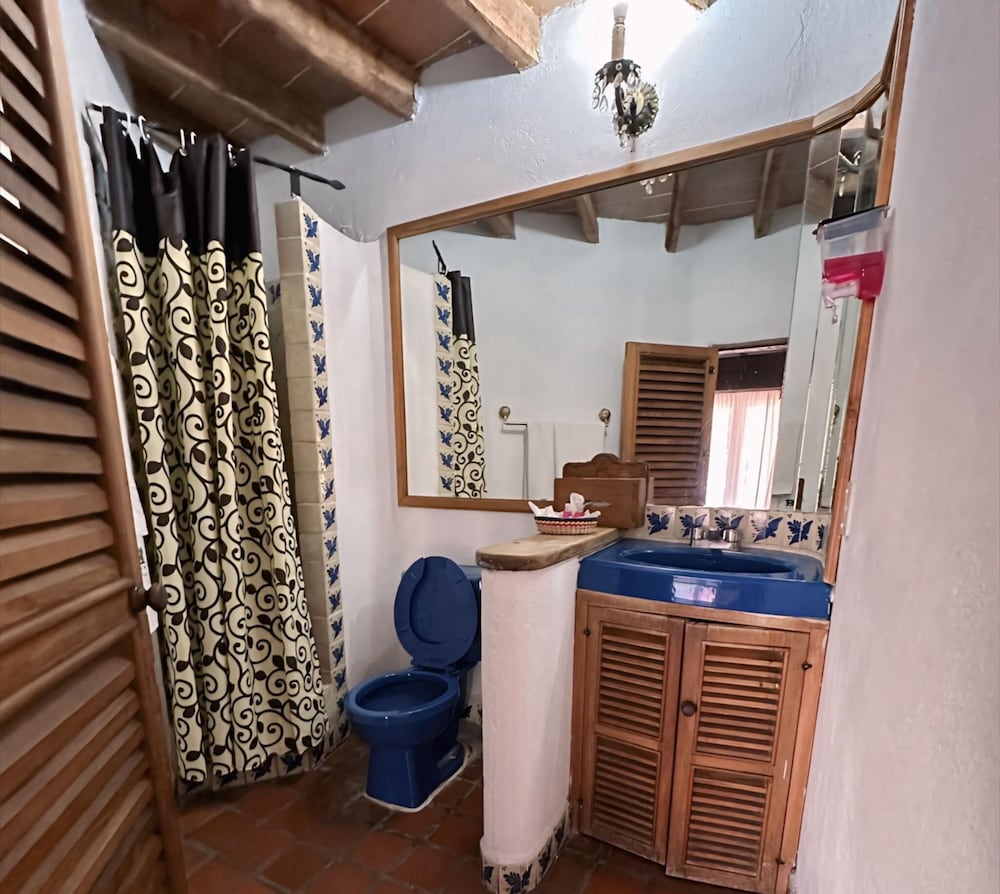 Superior Suite - Photo 18