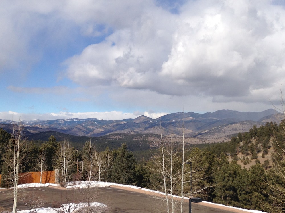 Suite, Non Smoking, Mountain View