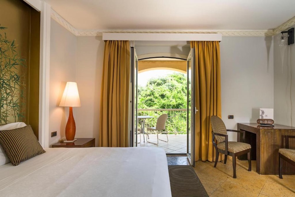 Superior Double or Twin Room - Photo 6