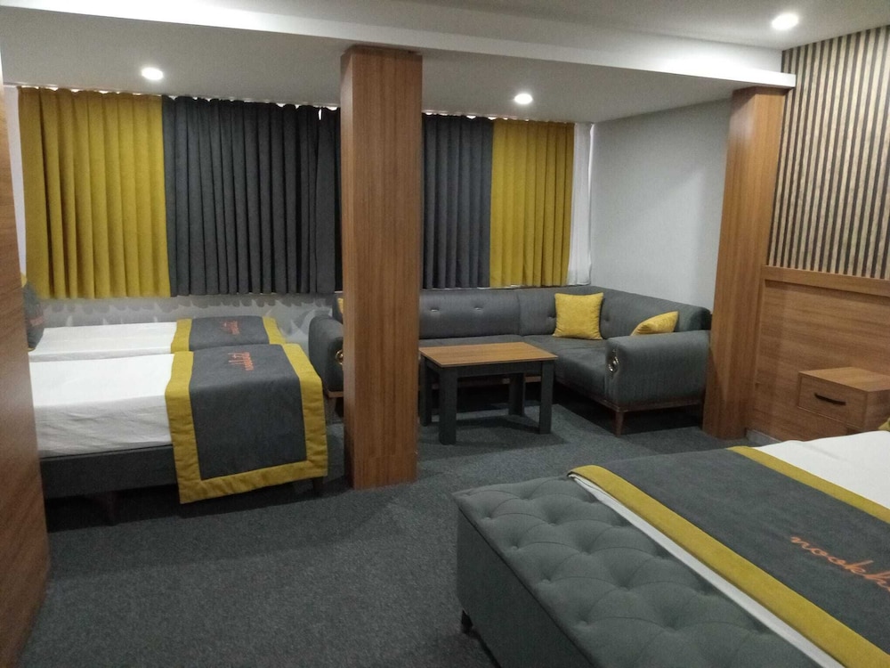 Deluxe Quadruple Room photo 1