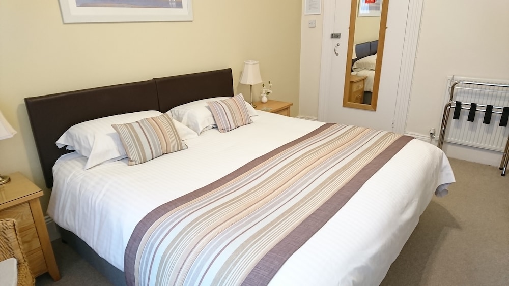 Superior Double or Twin Room photo 3