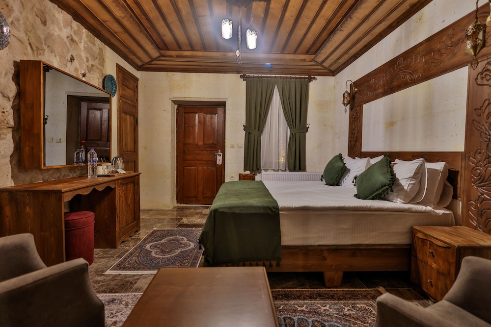 Deluxe Room (Private Garden) - Photo 20