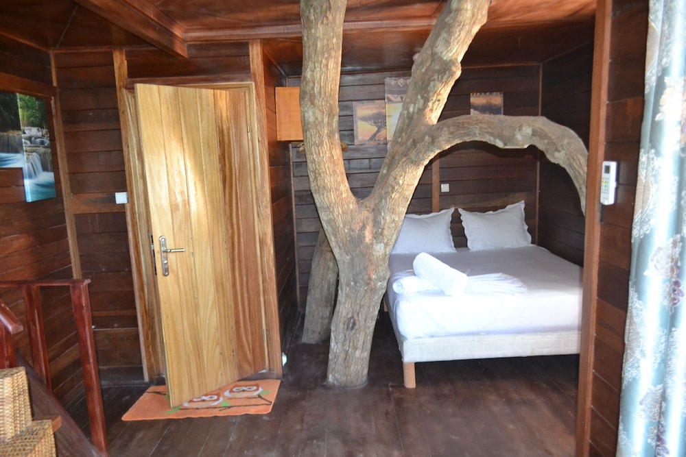 Family Tree House, Ensuite, Garden View