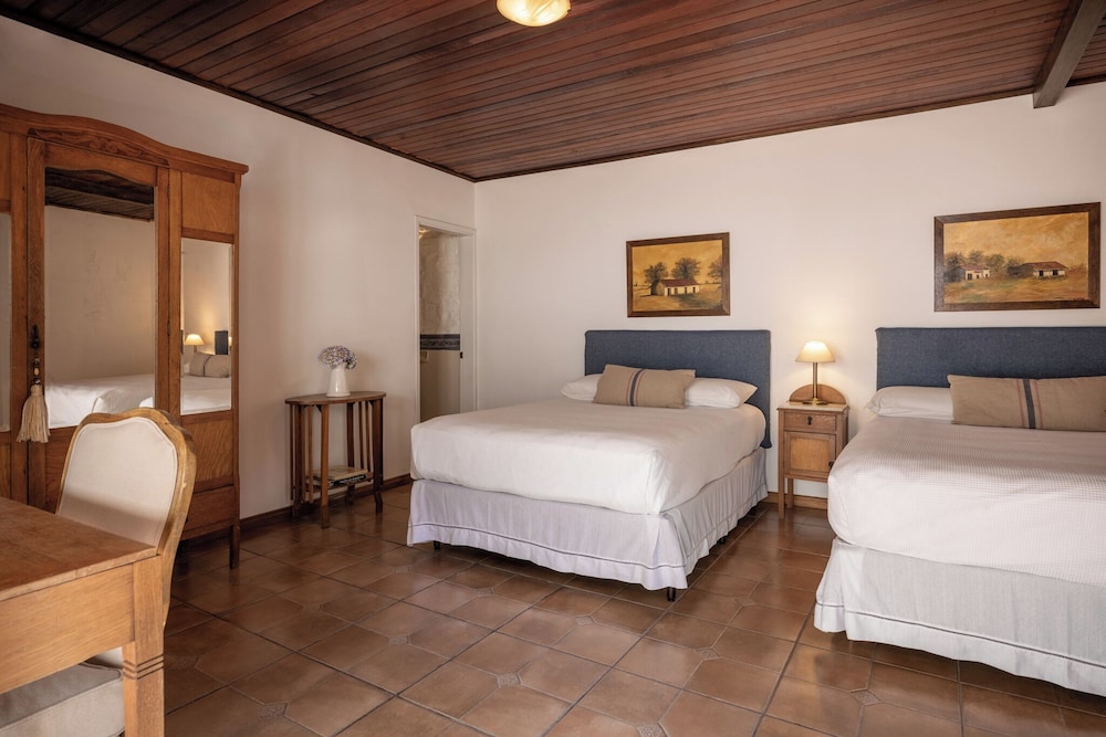 Grand Double Room photo 2