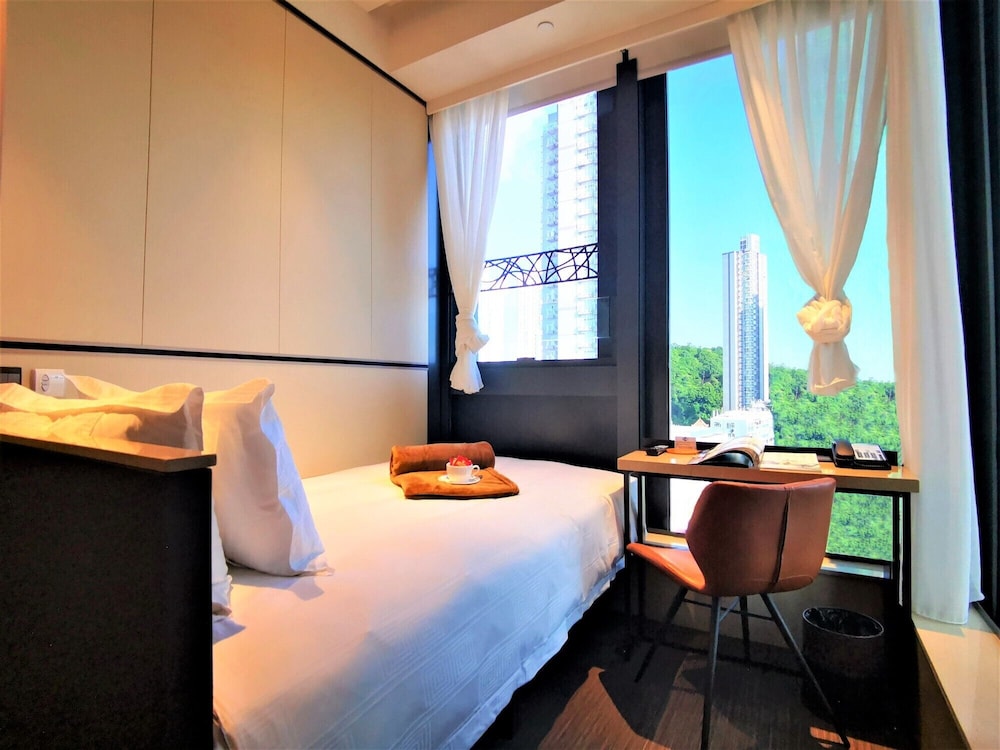 Deluxe Double Room - Photo 2